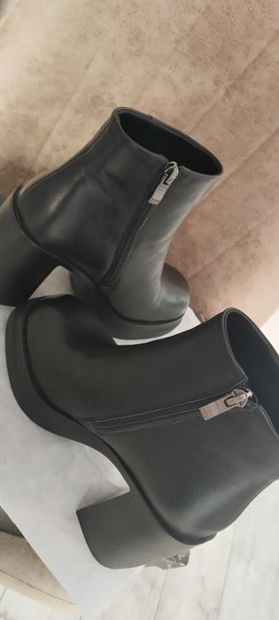 Женские модные новые полусапожки