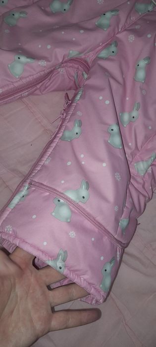 Продам зимний комбез трансформер на девочку