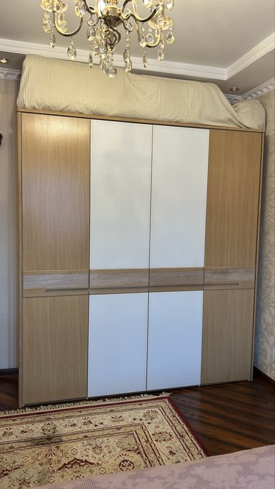 Спальный гарнитур