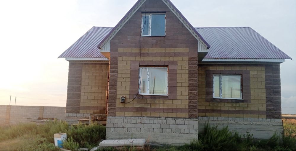 ПРОДАЕТСЯ ДОМ за городом, 10 соток, поселок Костомар