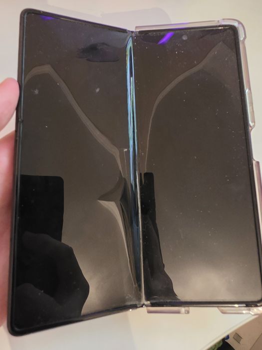 Телефон Samsung zfold2