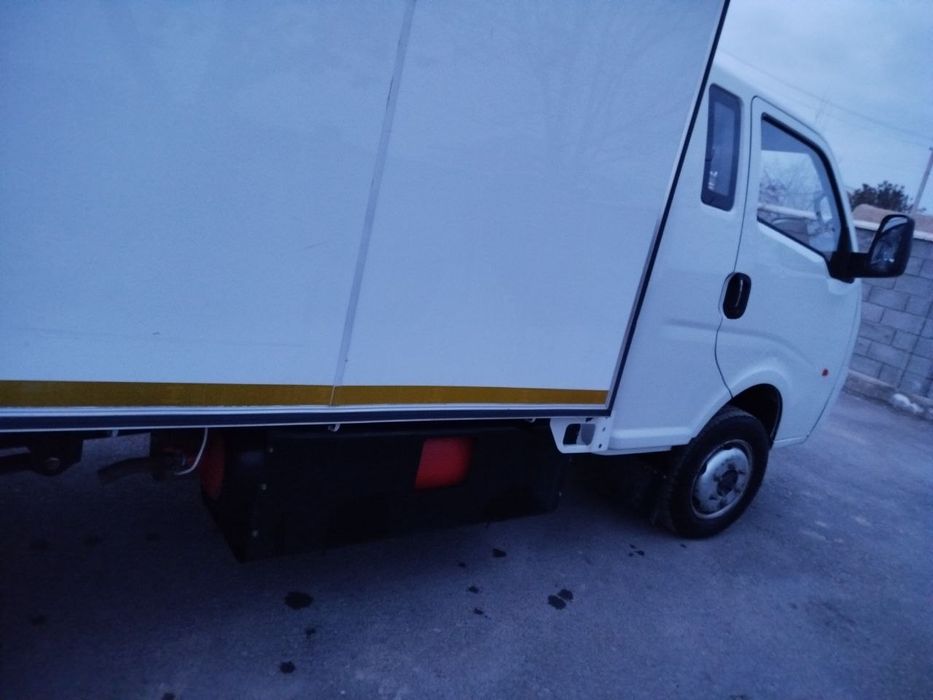 CHangan avto mashina srochna sotiladi