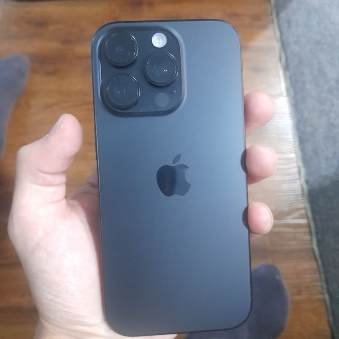 Iphone 16 pro 93 iyonks