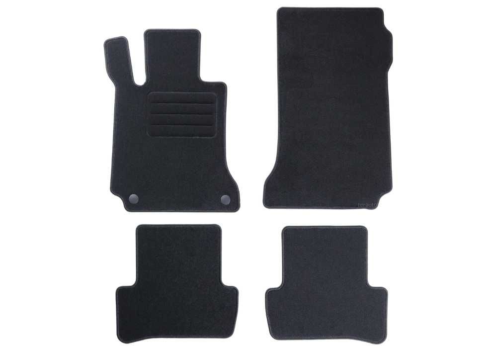 Стелки за Mercedes Benz W204 / Мерцедес в204 мокетни 4бр. комплект