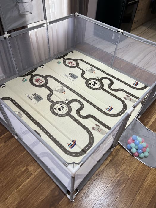 Големи нови кошари+килими/ПОДАРЪК 30бр. топки