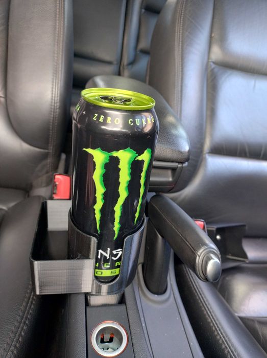 3D принтирана стойка за чаши за audi a3 8p