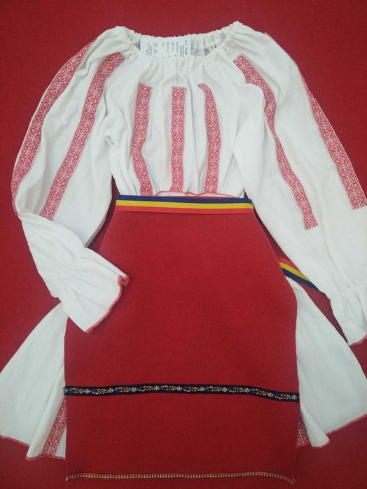 Costume populare pentru fete 1-14 ani