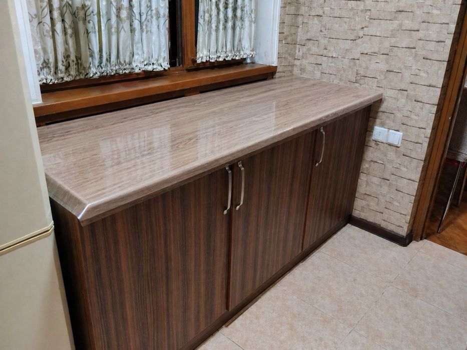 Стильный кухонный модуль 175×60 см — идеальное состояние, как новый!