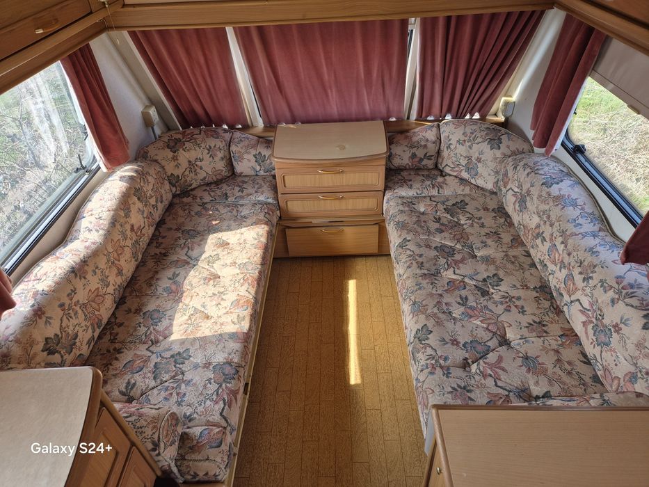 Продавам каравана Compass Rallye