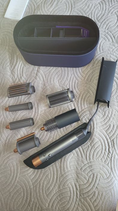 Dyson-Airwrap HSO5 сешоар -маша