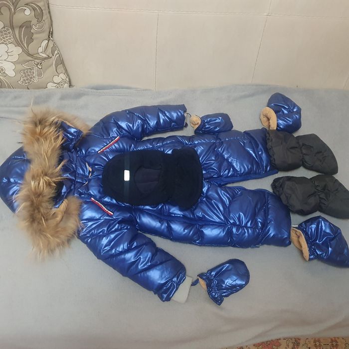 Продам детский комбинезон