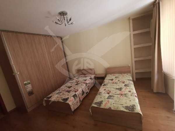 Дава се под наем Многостаен апартамент в Пловдив, Център - 160 кв.м за 750 € - Снимка #4