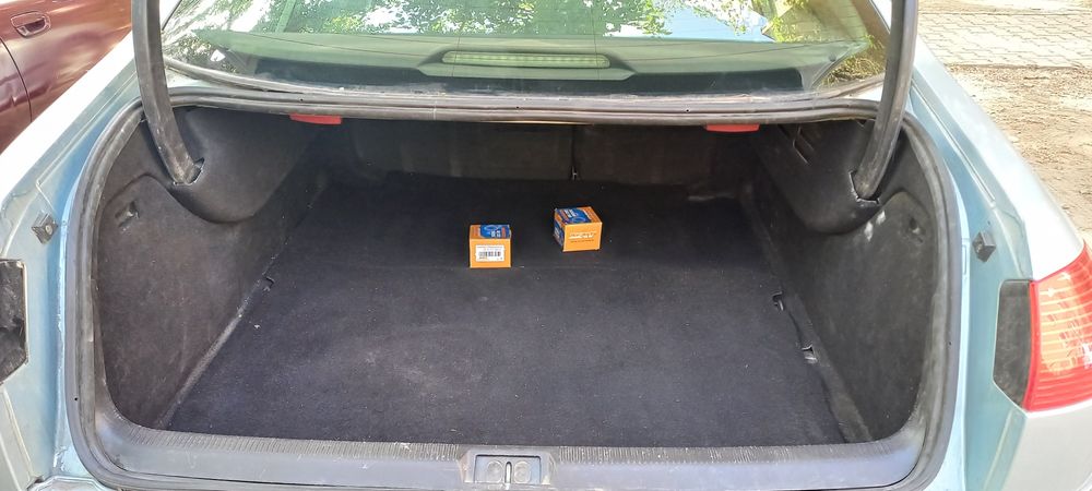 Продам или обменяю Пижо 607