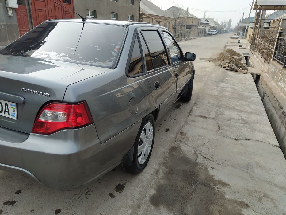 Neksiya 2 1.6 dons sotiladi