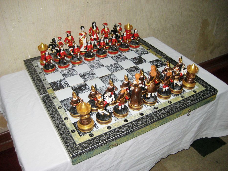 Шахмат необычный роскошный фигуры все целый идеальном состоянии!
