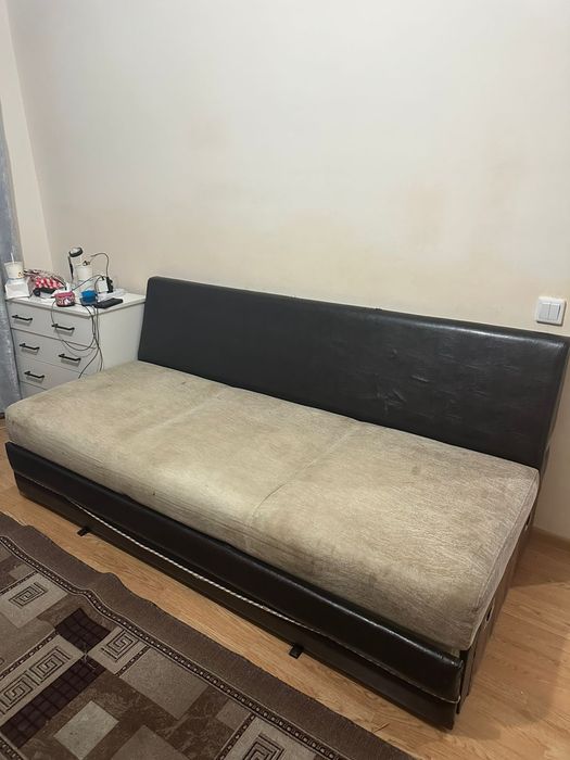 Отлам даром диван