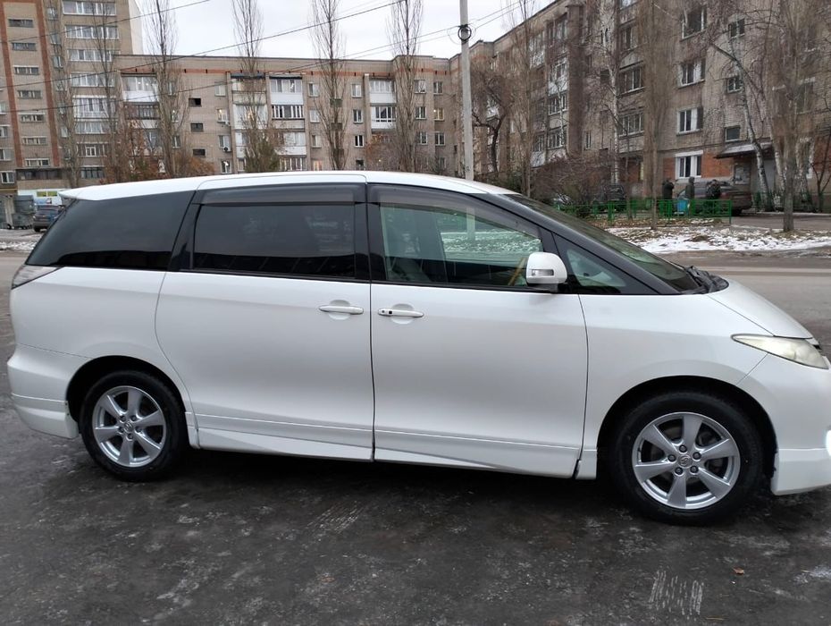 Продам Toyota estima
