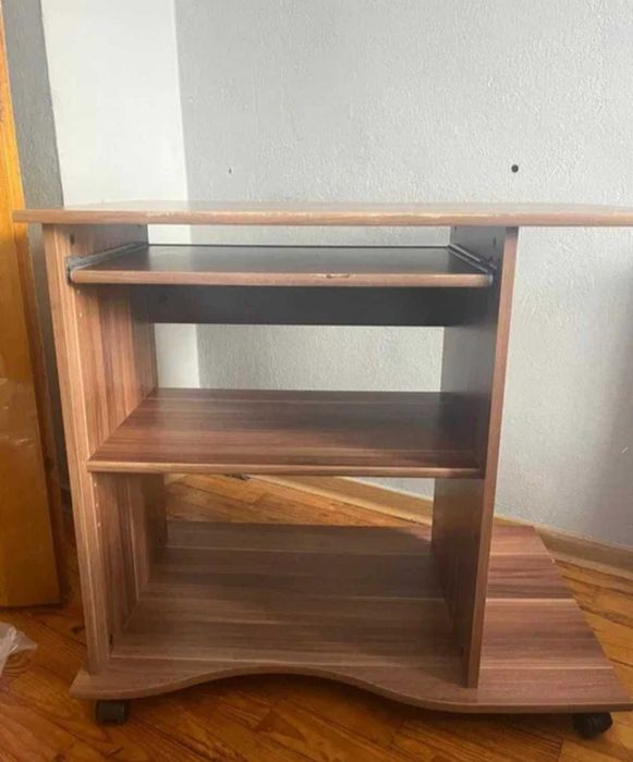 Компютърно бюроо