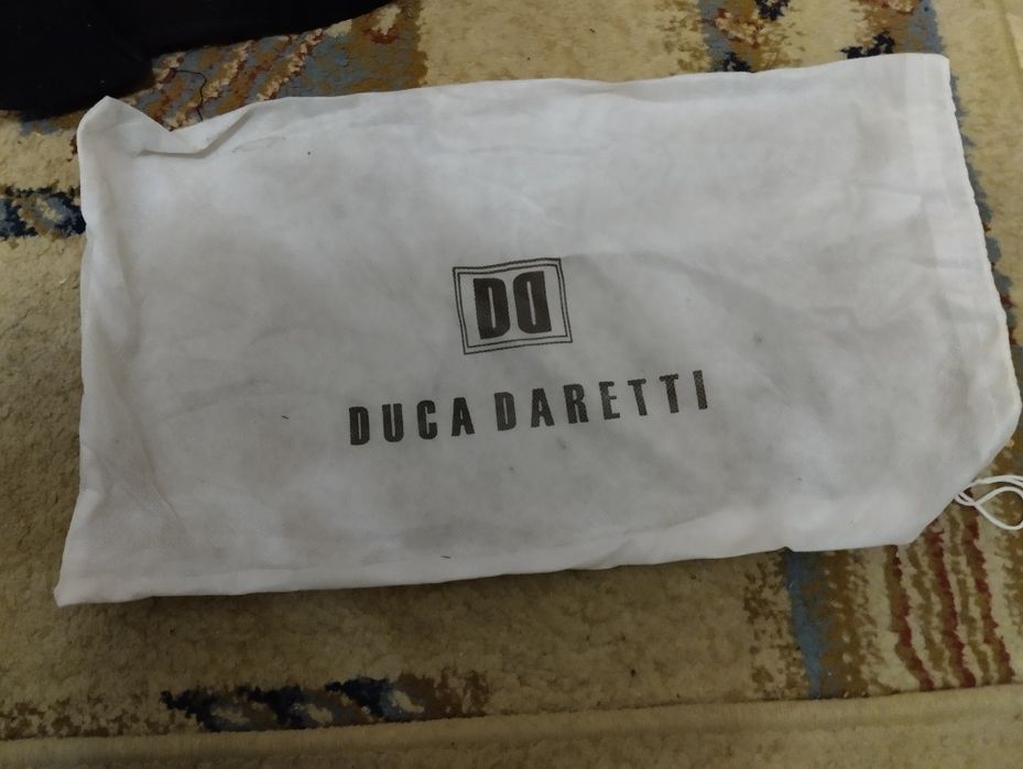 Продам зимние ботинки