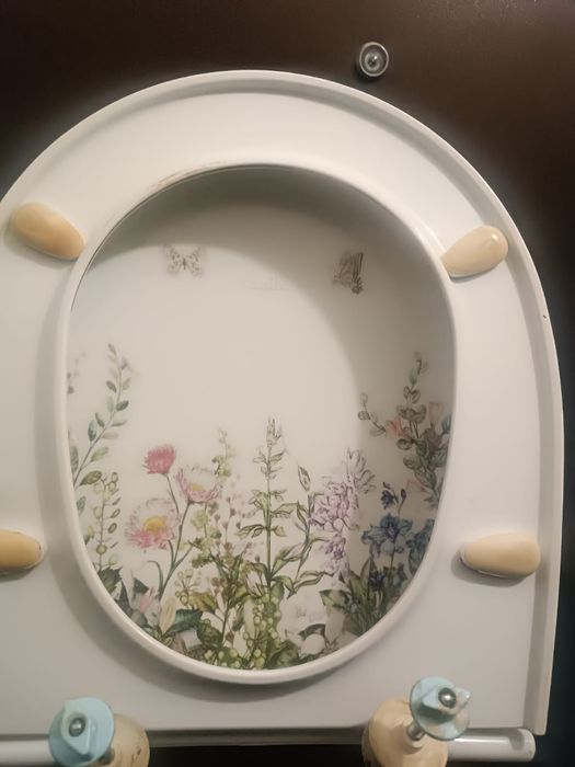 Сиденье для унитаза универсальное