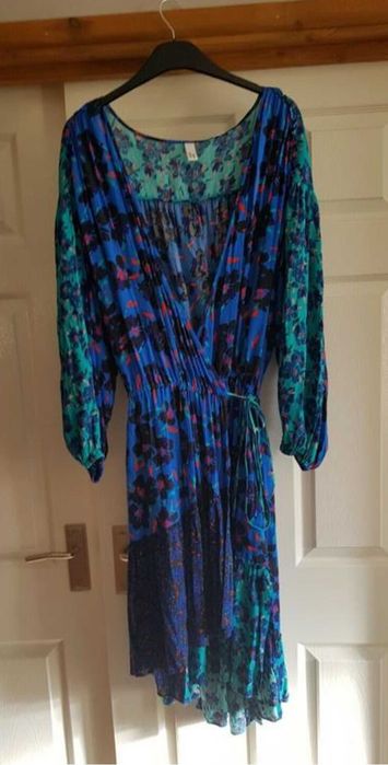 Рокля AND/OR тип „прегърни ме“ – L/XL