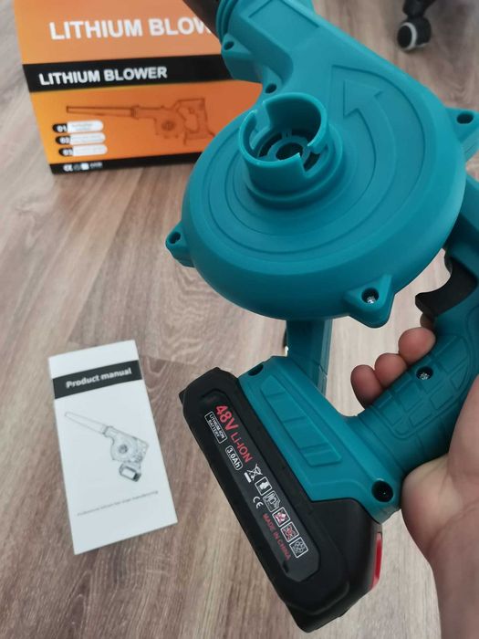 Suflanta frunze cu baterie acumulator , nou sigilat