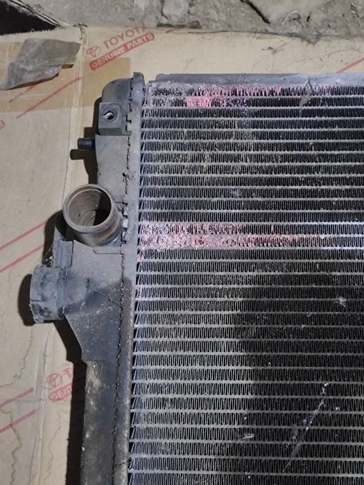 Радиатор Лексус кроссовер