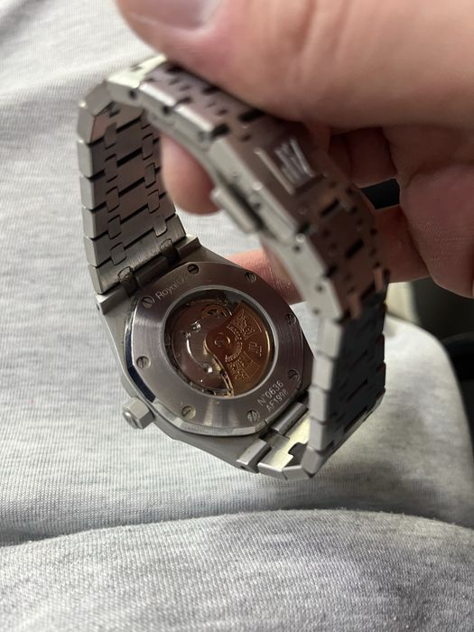 Продам механические часы