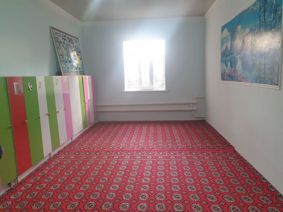 Шымбай районы орайында жайласқан жай сатылады !!!