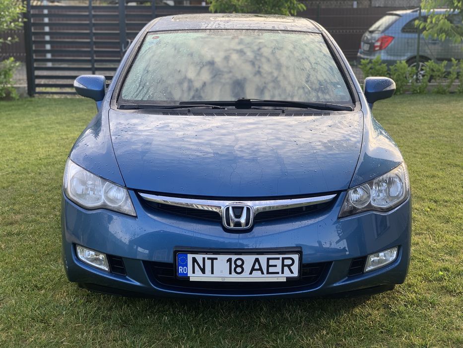 Honda  Civic sedan, 1.8 benzinǎ ,VTEC,automatǎ,140 cp