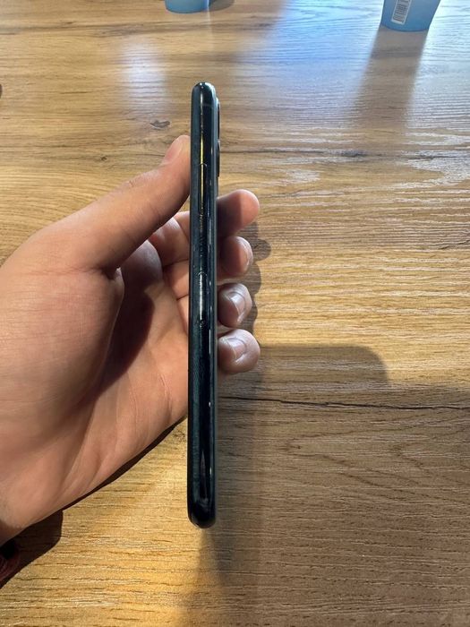 Iphone 11 pro sotilad