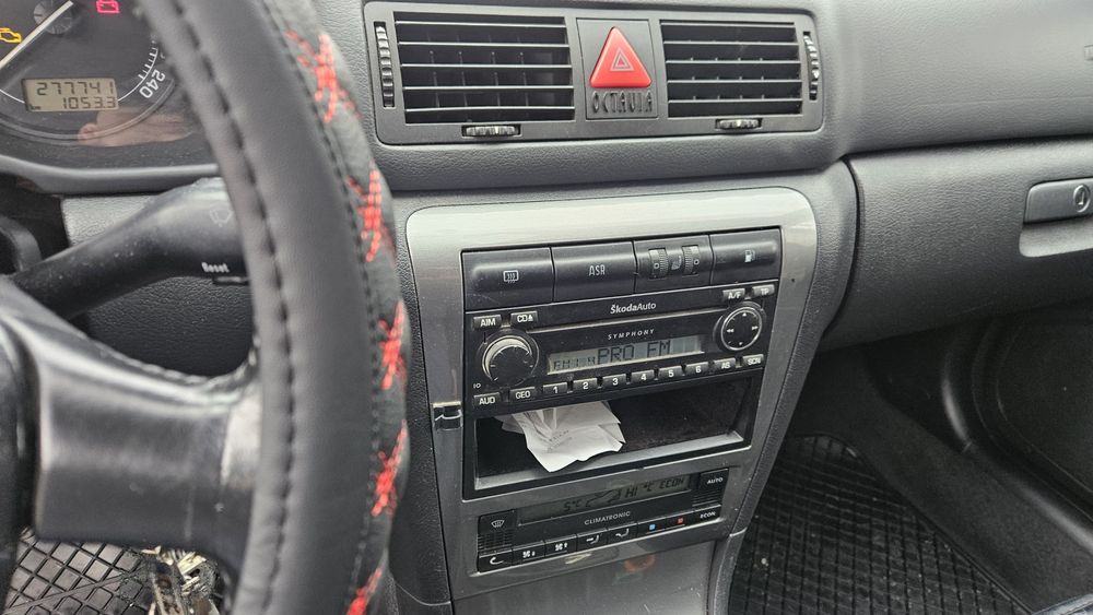 Vând Skoda Octavia 1, 2004 – 1.6 benzină + GPL