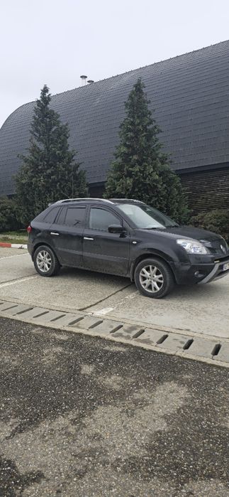 Dezmembrez Renault Koleos