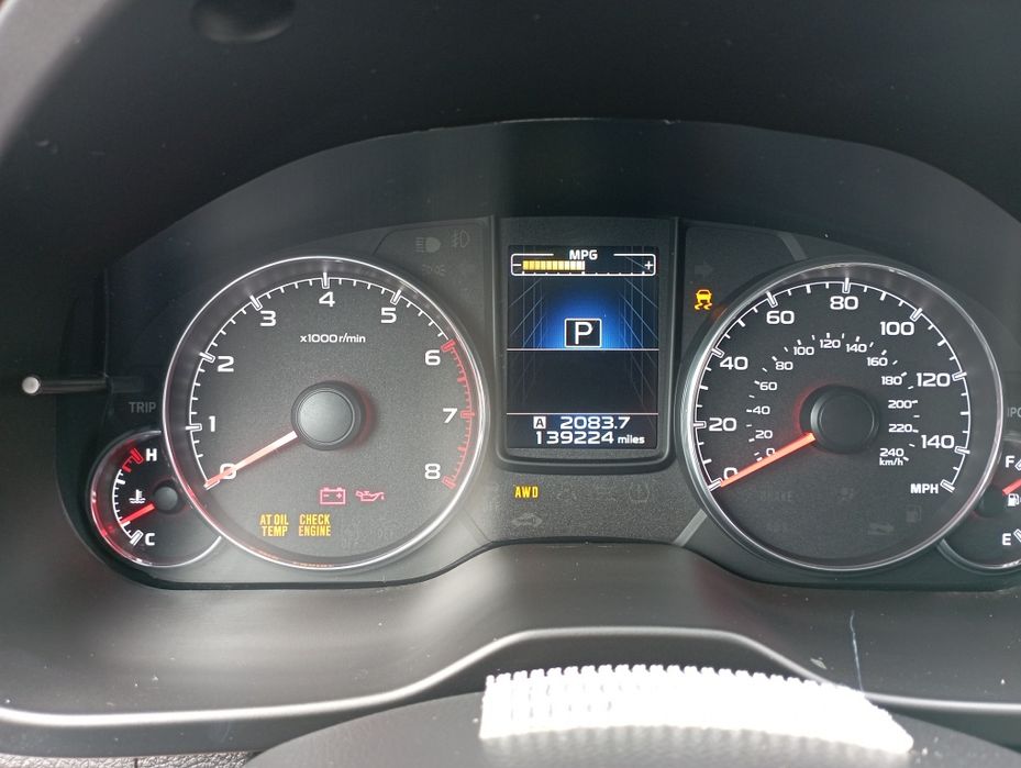 Продам машину Субару аутбек 2012 года