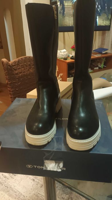 Ботуши на Том Тейлар