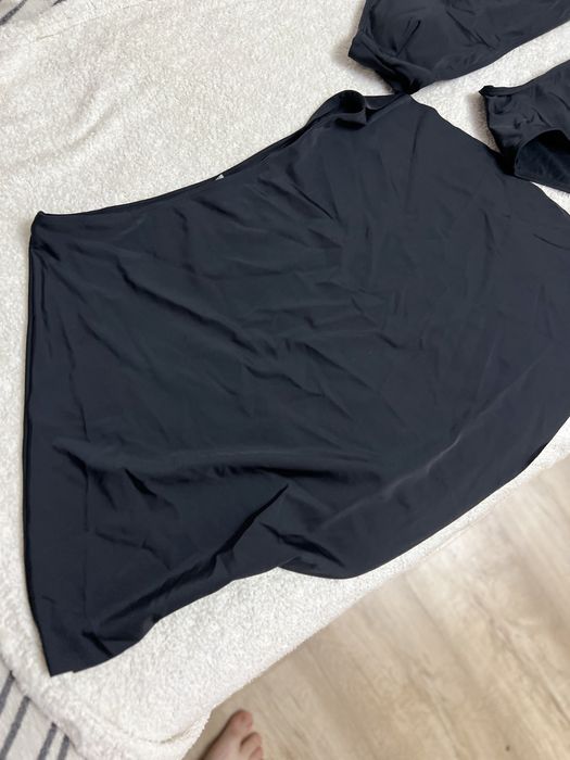 Продам новый купальник