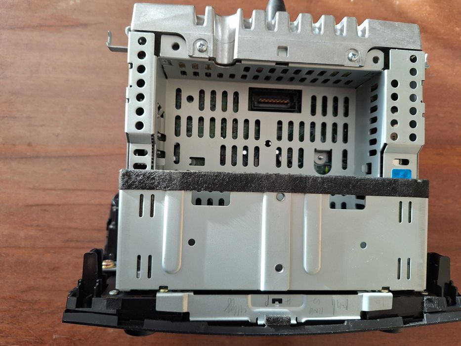 Аудио уредба за Мазда 3