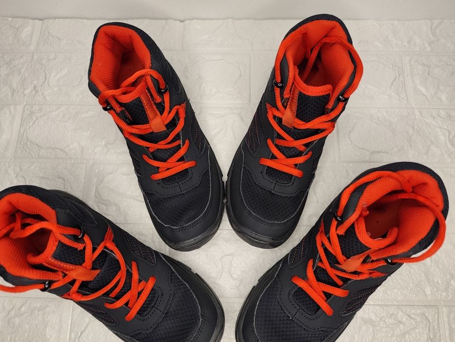 Bocanci drumetie Quechua mărime 37