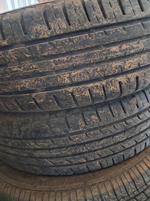 Шины срочно продаю