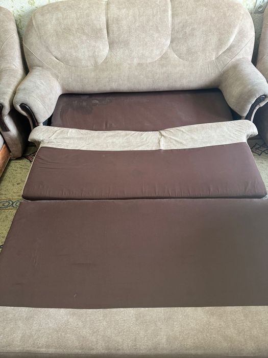 Раскладной диван и кресло