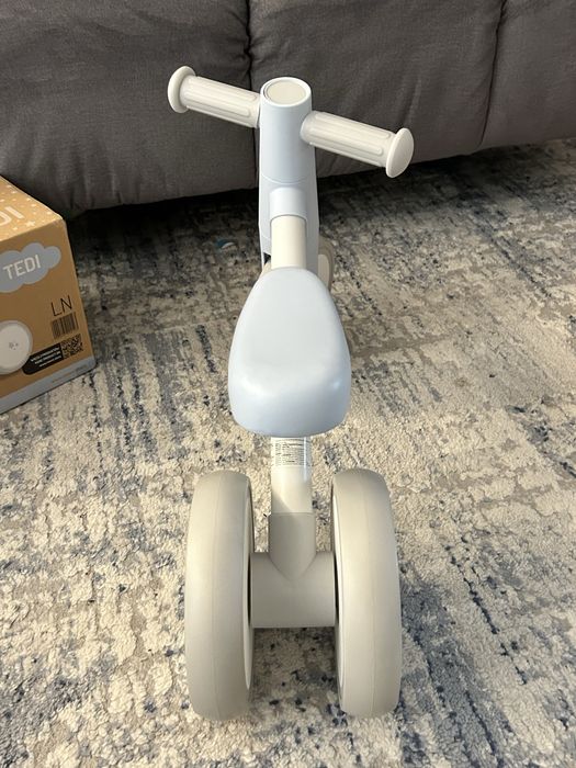 Bicicleta NOUA fara pedale pt interior si exterior, Momi Tedi albastru