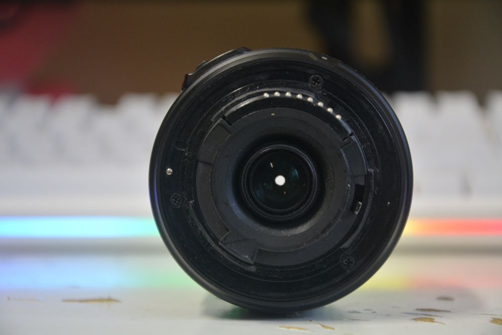 Объектив Nikon 55-200 + набор