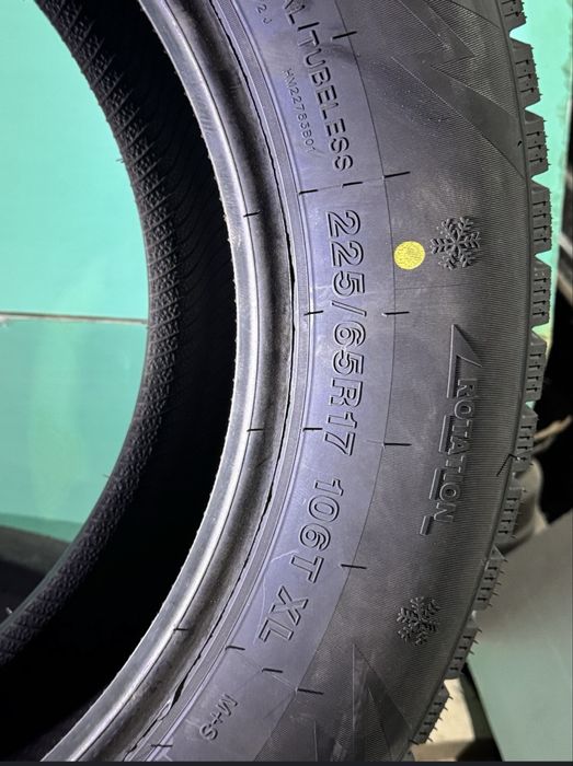 Зимние шины 225/65 R17 Grenlander новые
