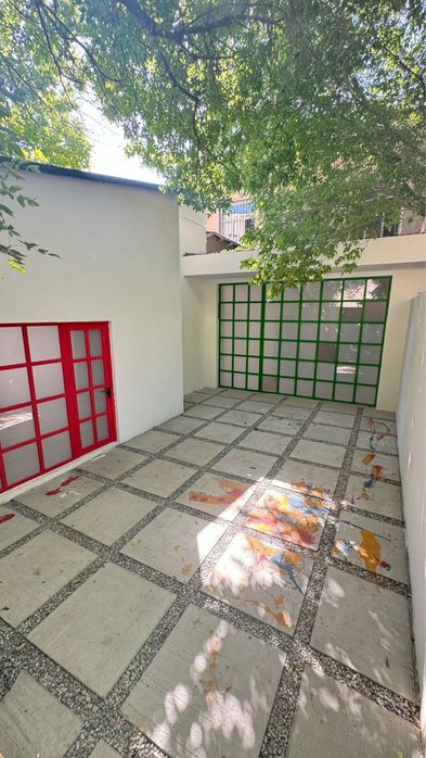 Улица Токаева 17 вдоль трассы