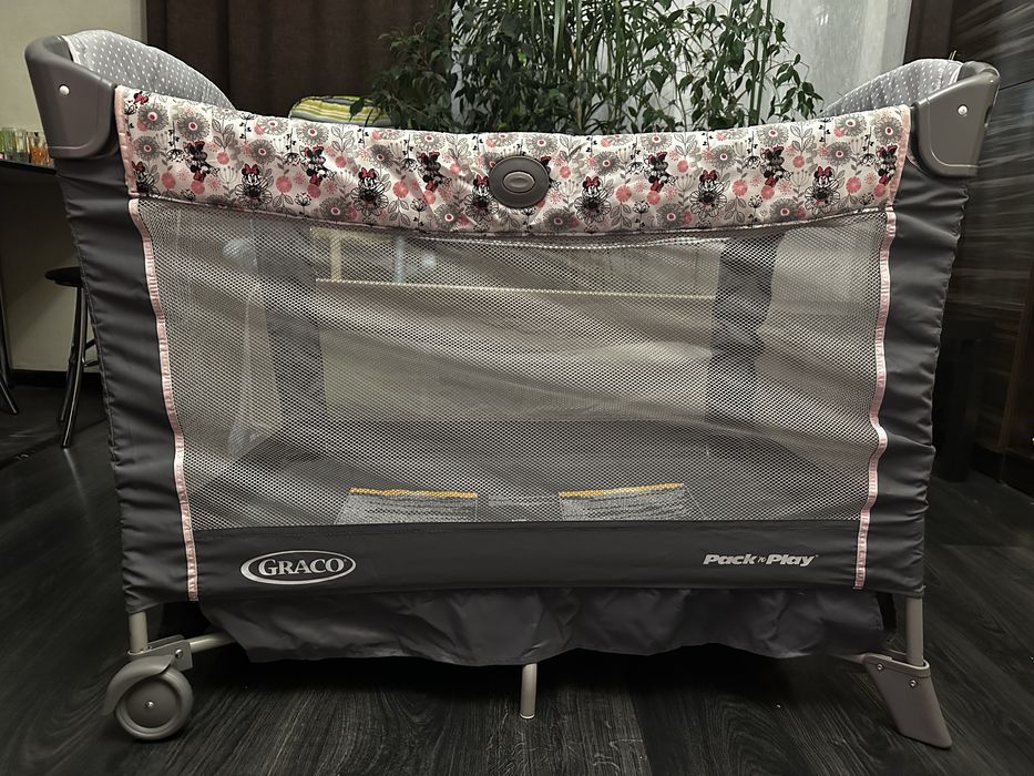 Кровать-Манеж Graco