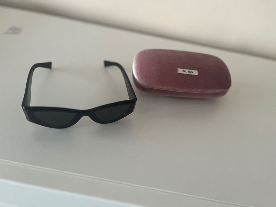 Слънчеви очила MIU MIU