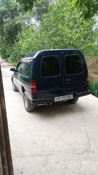 Ford eskord pekap