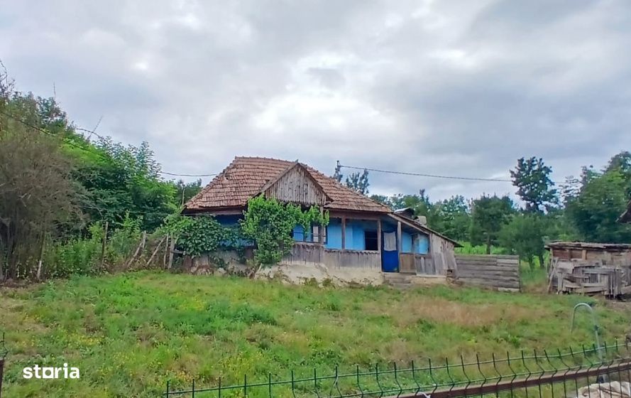 Vanzare teren intravilan cu casa veche in Camarasu, Cluj