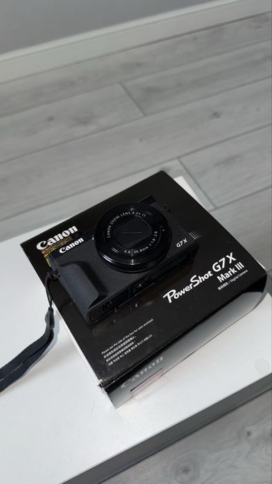 Продам Canon G7 X Mark III