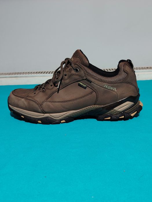 MEINDL Toledo GTX, adidași drumeții, mărimea 43, culoare maro, material din piele, cu membrană GoreTex, interior talpă 27,5 cm,